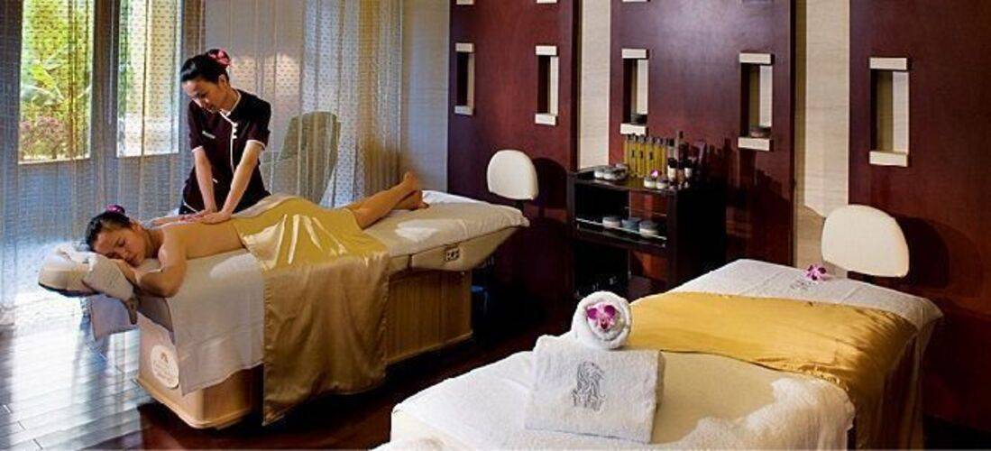 The Ritz Carlton