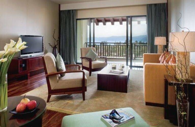 The Ritz Carlton