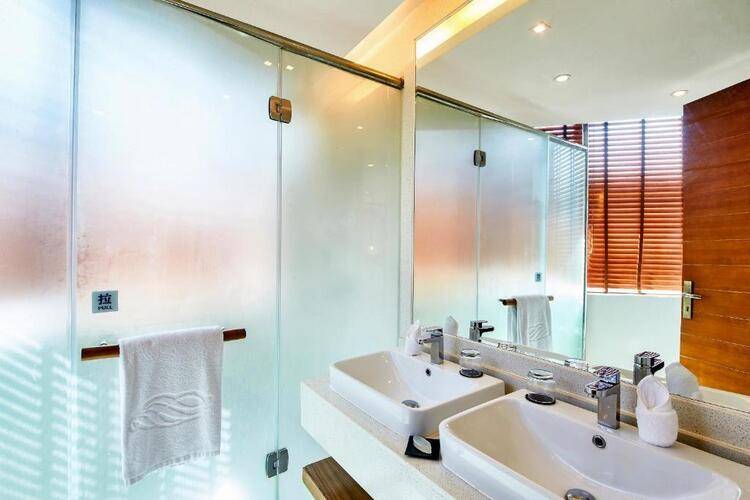 Ocean Sonic Resort