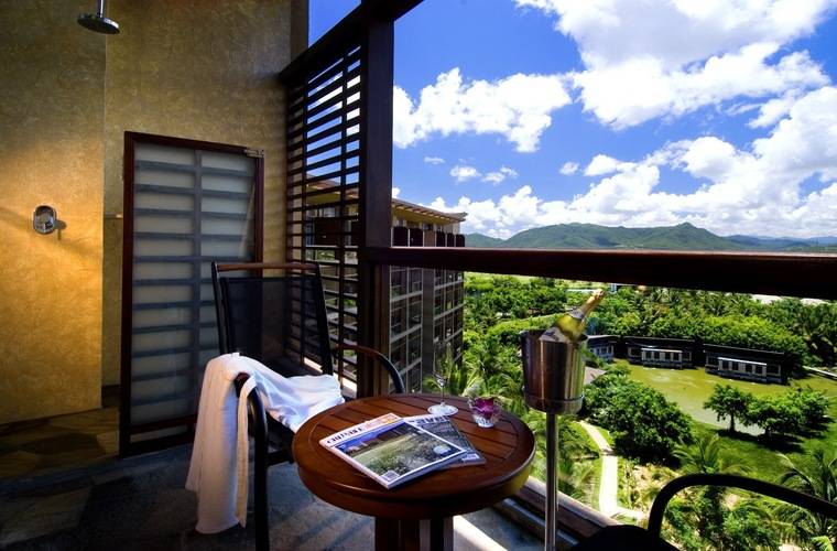 Le Meridien Shimei Bay Beach Resort