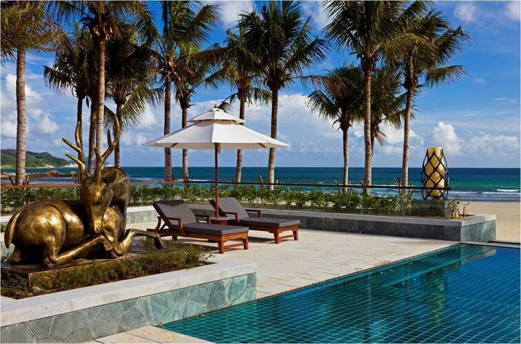 Le Meridien Shimei Bay Beach Resort