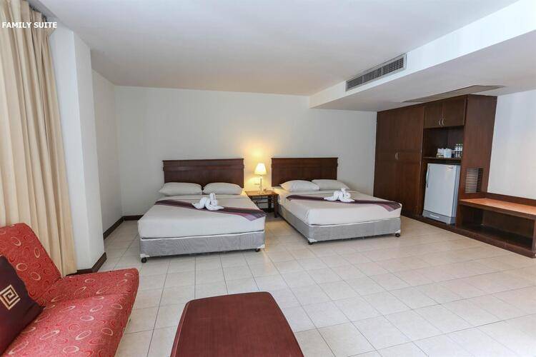 Crown Pattaya Beach Hotel
