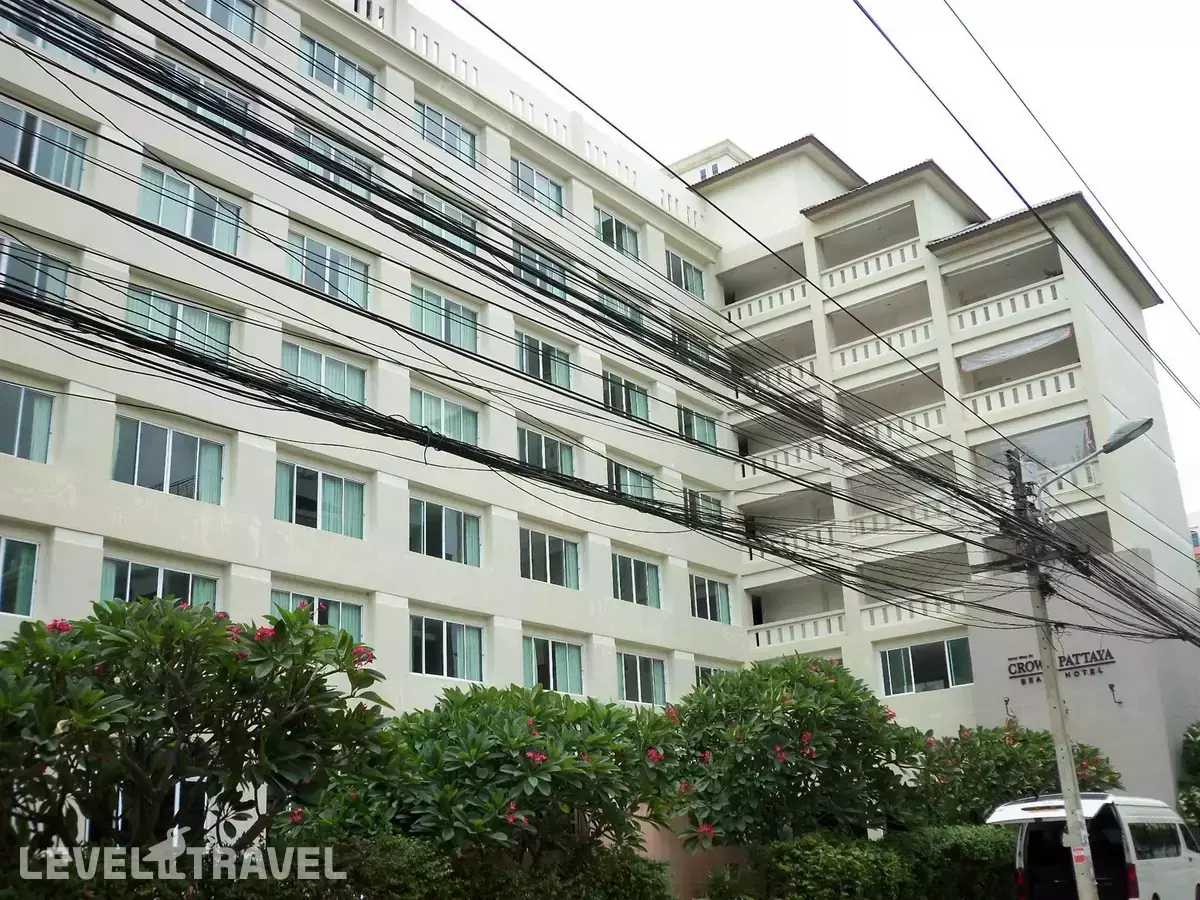 Crown Pattaya Beach Hotel