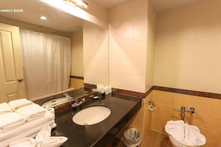 Crown Pattaya Beach Hotel