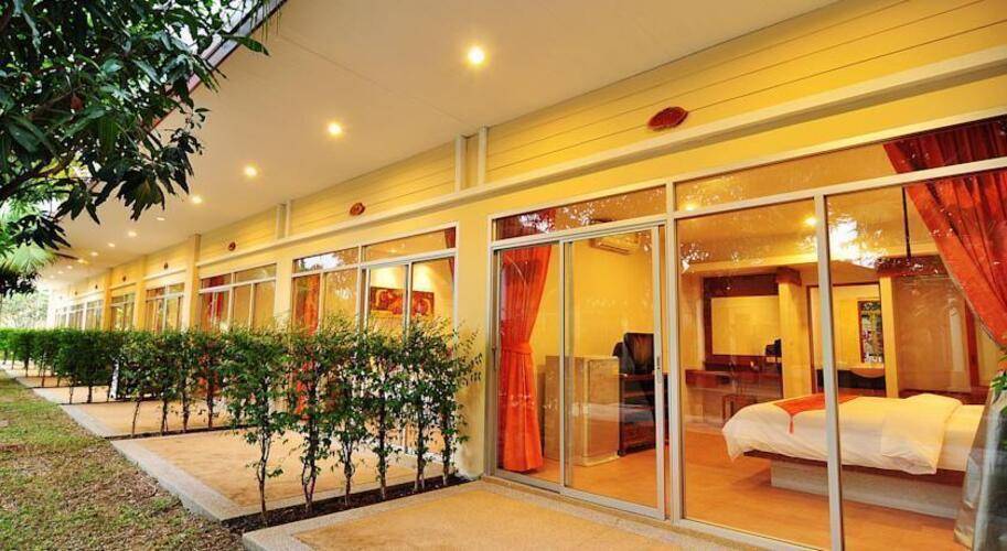 Phuket Sea Resort (Ex. Maalai Resort)