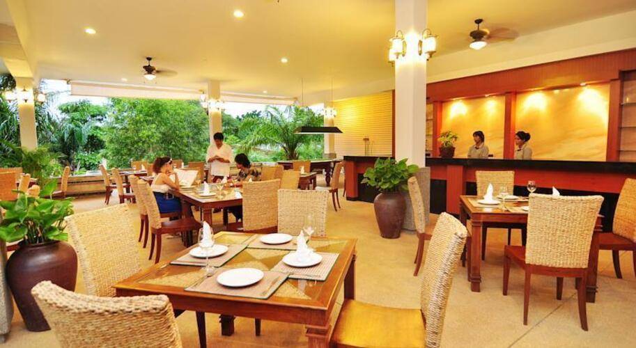 Phuket Sea Resort (Ex. Maalai Resort)