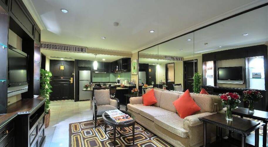 Grand President Hotel