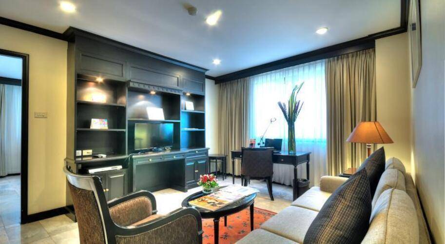 Grand President Hotel