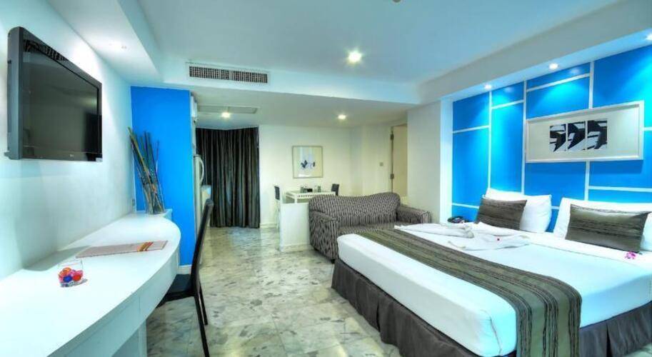 Grand President Hotel