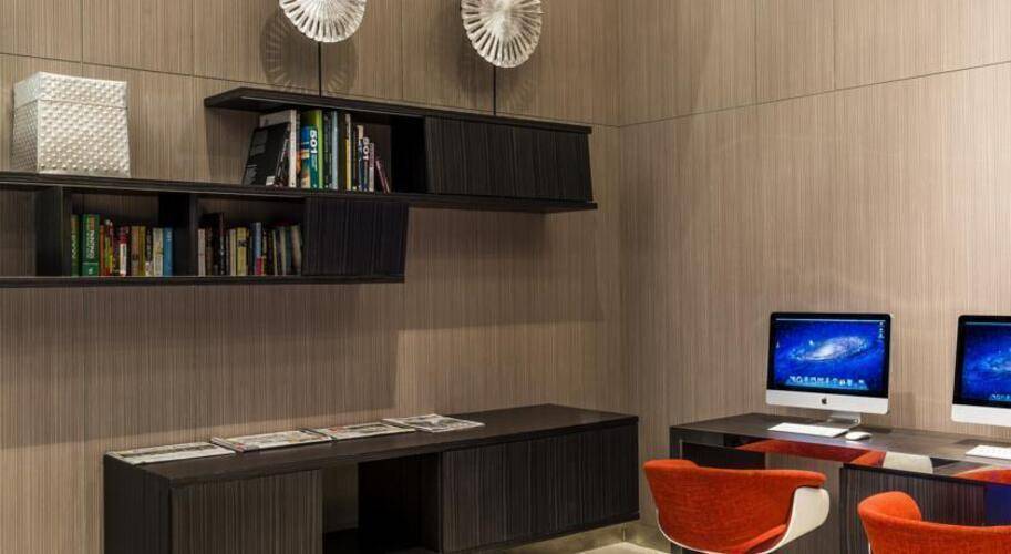 Holiday Inn Express Bangkok Siam