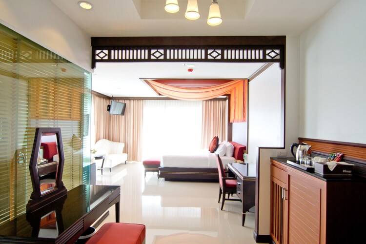 Welcome World Beachfront Resort