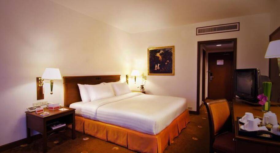 Ramada D'Ma Bangkok Hotel