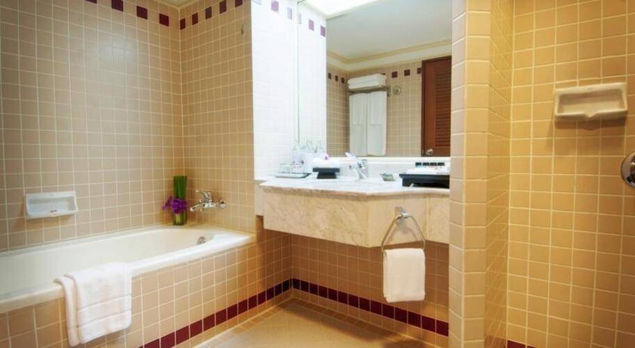 Ramada D'Ma Bangkok Hotel