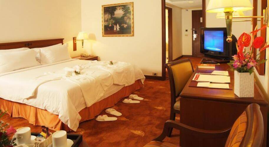Ramada D'Ma Bangkok Hotel
