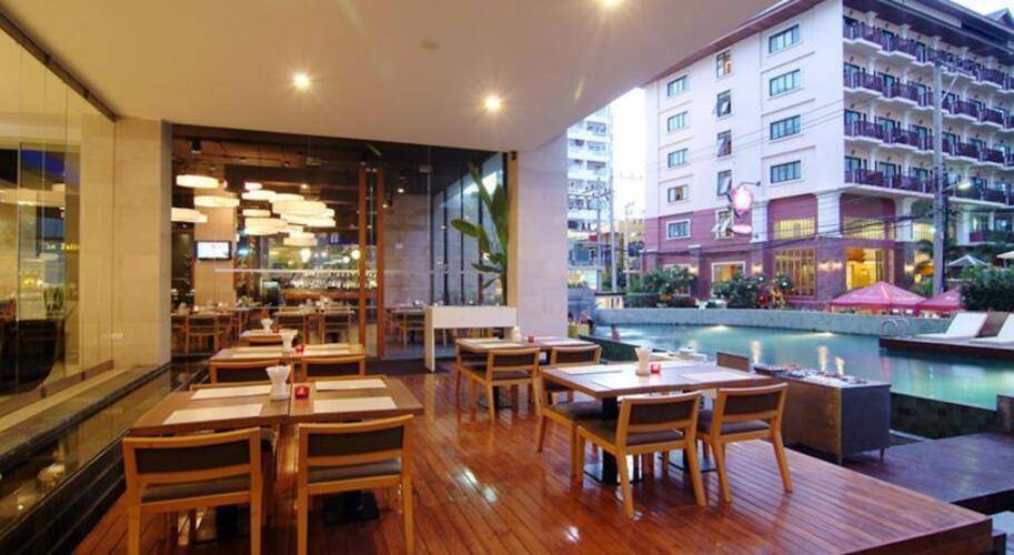 Vista Pattaya Hotel