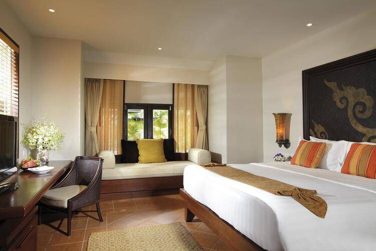 Paradox Resort Phuket (Ex.Movenpick Resort & Spa Karon Beach)