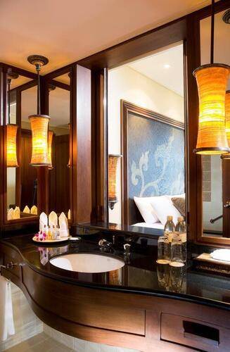 Paradox Resort Phuket (Ex.Movenpick Resort & Spa Karon Beach)
