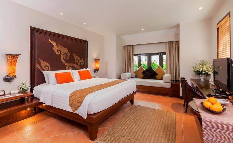 Paradox Resort Phuket (Ex.Movenpick Resort & Spa Karon Beach)