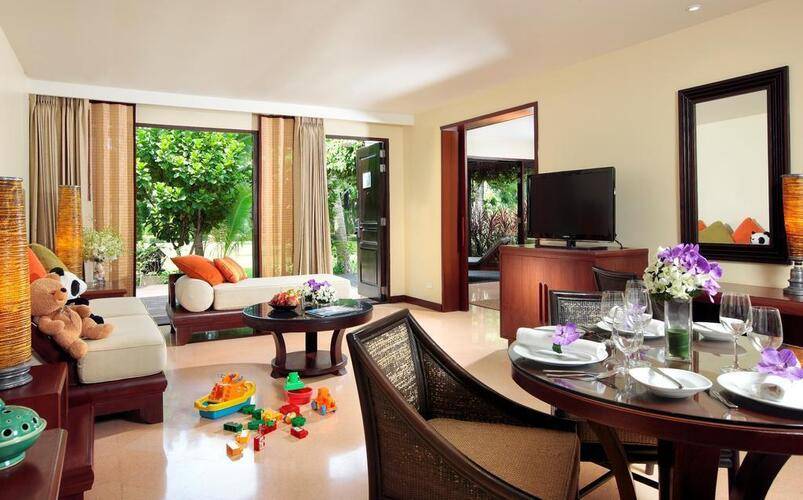Paradox Resort Phuket (Ex.Movenpick Resort & Spa Karon Beach)