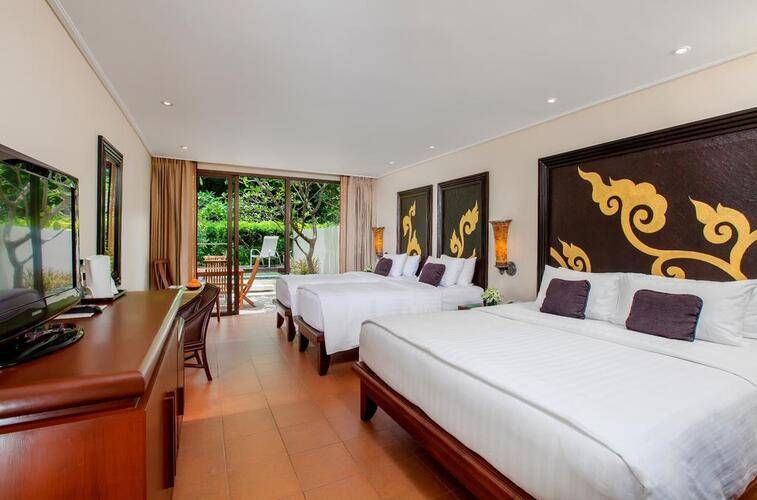 Paradox Resort Phuket (Ex.Movenpick Resort & Spa Karon Beach)
