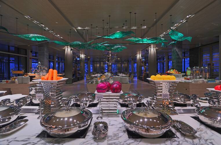 Pullman Phuket Arcadia Naithon Beach