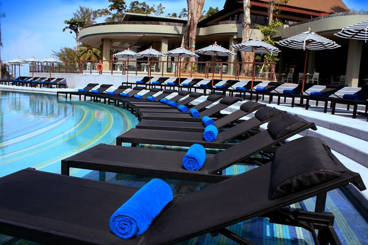 Pullman Phuket Arcadia Naithon Beach