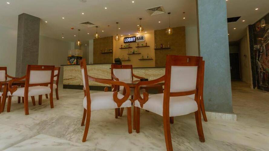 La Rosa Waves Resort (Ex. Premium Seagull Resort)