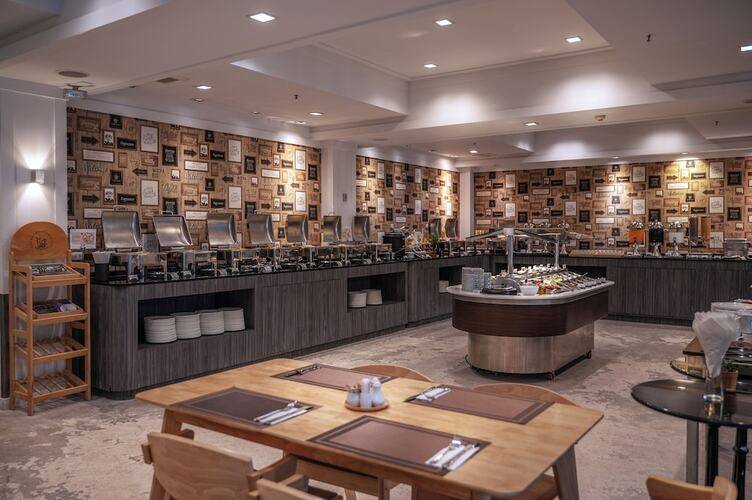 Heeton Concept Pattaya By Compass Hospitality (Ex. Mercure Hotel Pattaya)