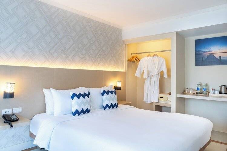 Heeton Concept Pattaya By Compass Hospitality (Ex. Mercure Hotel Pattaya)