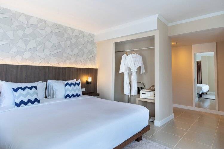 Heeton Concept Pattaya By Compass Hospitality (Ex. Mercure Hotel Pattaya)