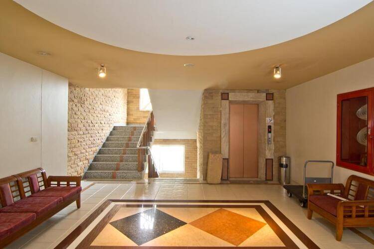 Bella Villa Prima