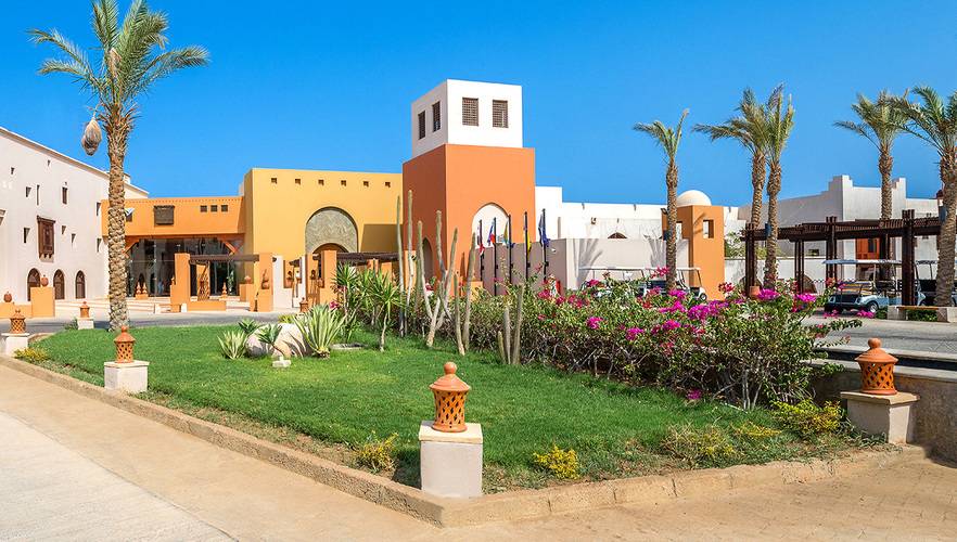 Port Ghalib Resort (Ex. Crown Plaza Sahara Oasis Port Ghalib Resort)