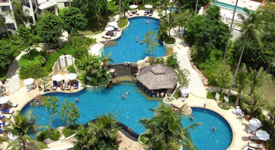 Horizon Karon Beach Resort & Spa