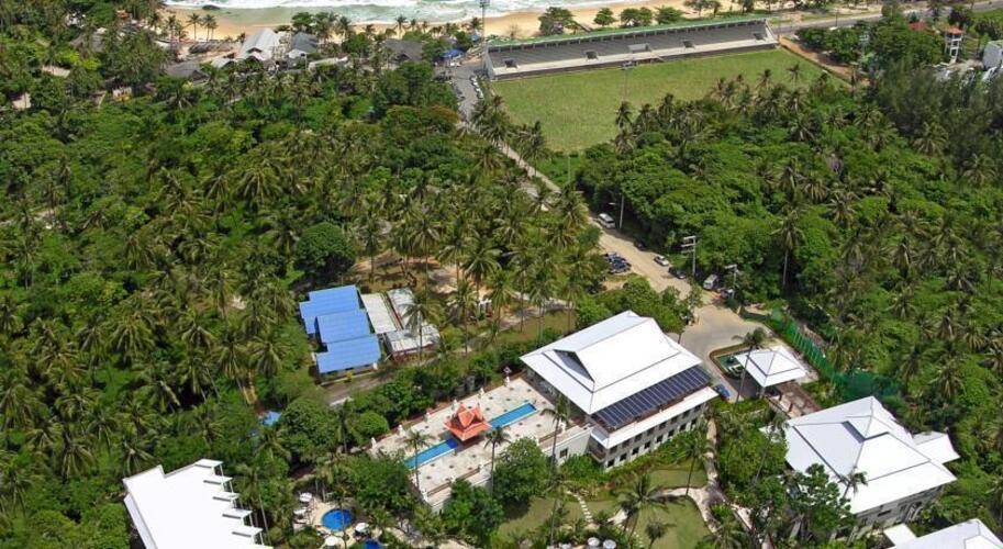 Horizon Karon Beach Resort & Spa