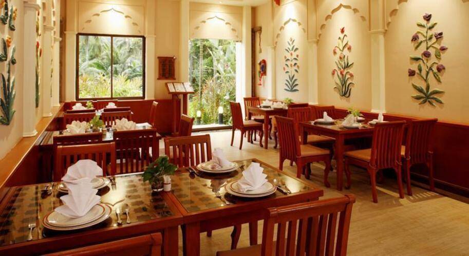 Horizon Karon Beach Resort & Spa