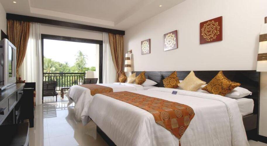 Horizon Karon Beach Resort & Spa
