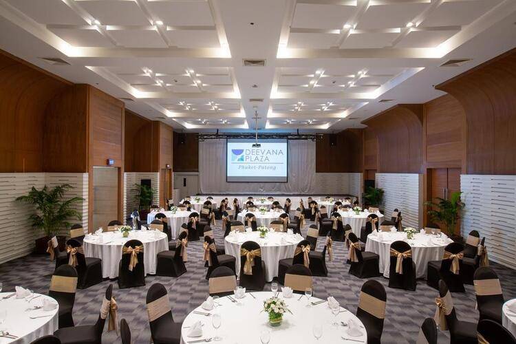 Deevana Plaza Phuket