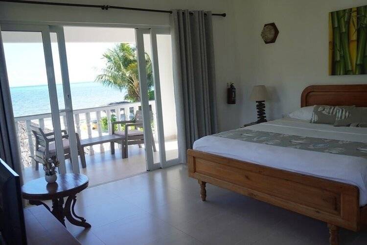 Le Tropique Villa Apartments