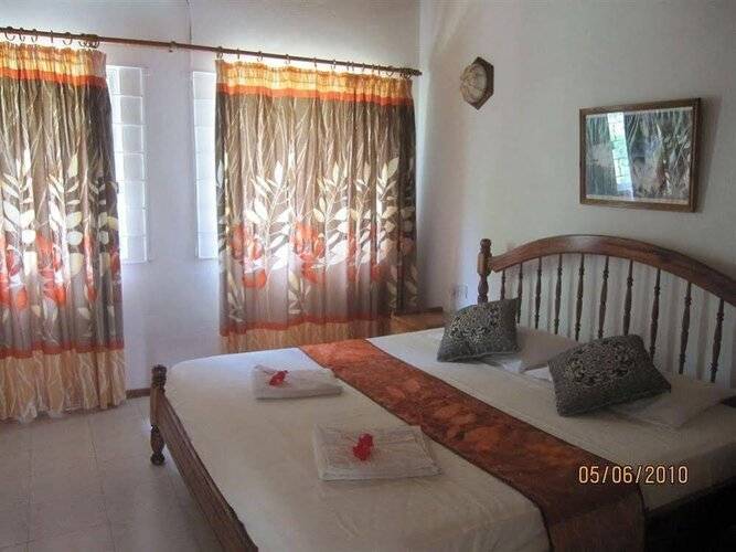 Le Tropique Villa Apartments