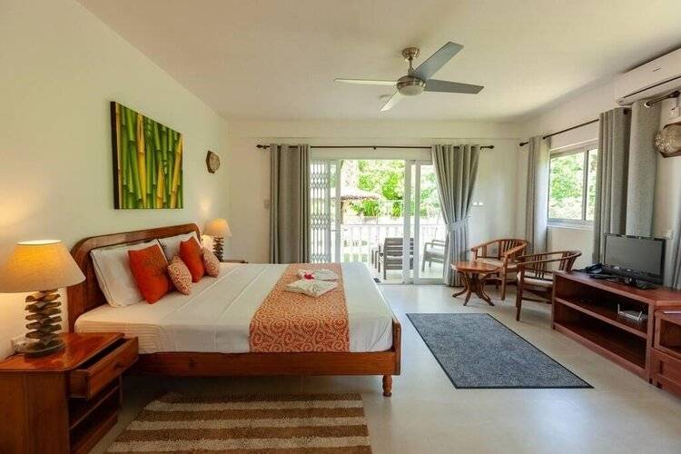 Le Tropique Villa Apartments