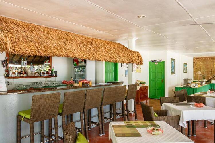 L'Habitation Cerf Island