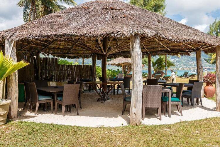 L'Habitation Cerf Island