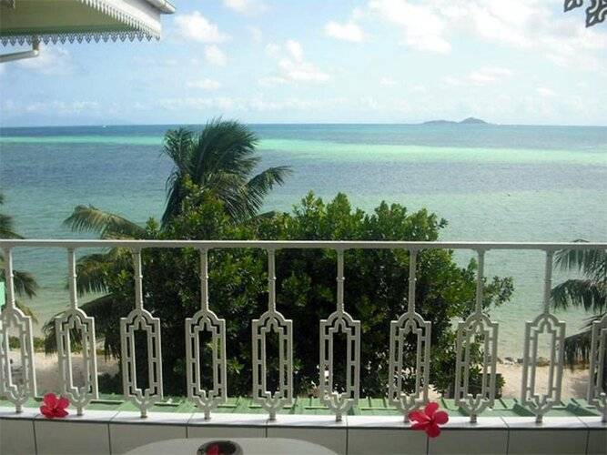 Palm Beach Hotel