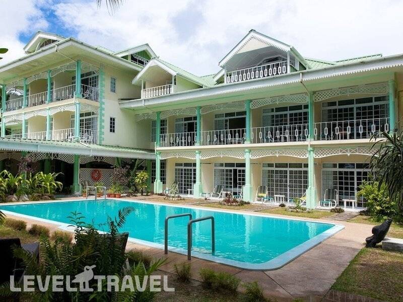 Фотография Palm Beach Hotel
