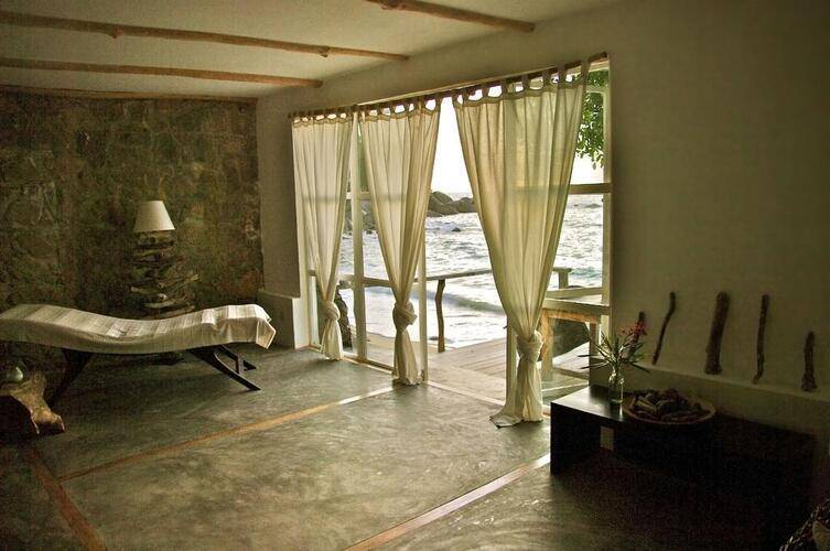 Bliss Hotel Seychelles