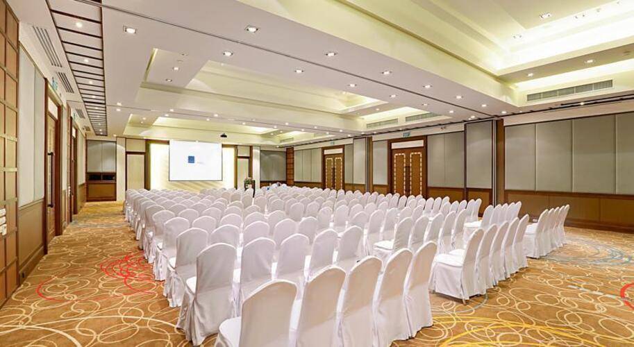 Novotel Phuket Vintage Park