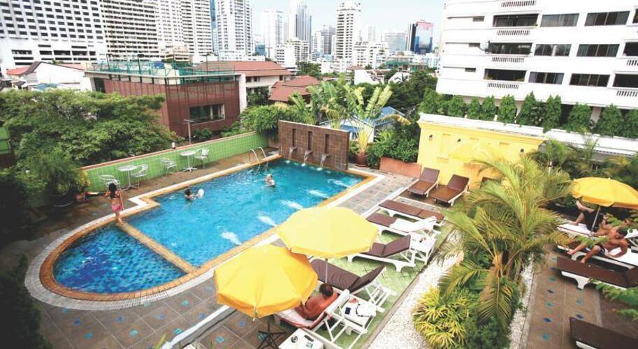 Woraburi Sukhumvit Hotel