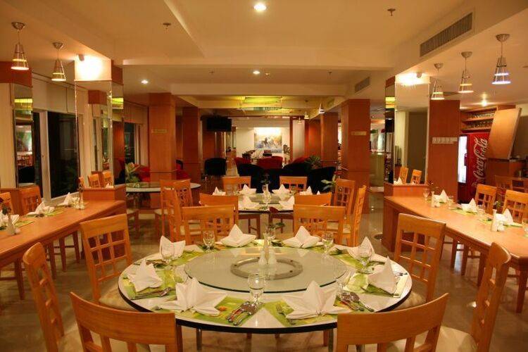 Baron Beach Hotel