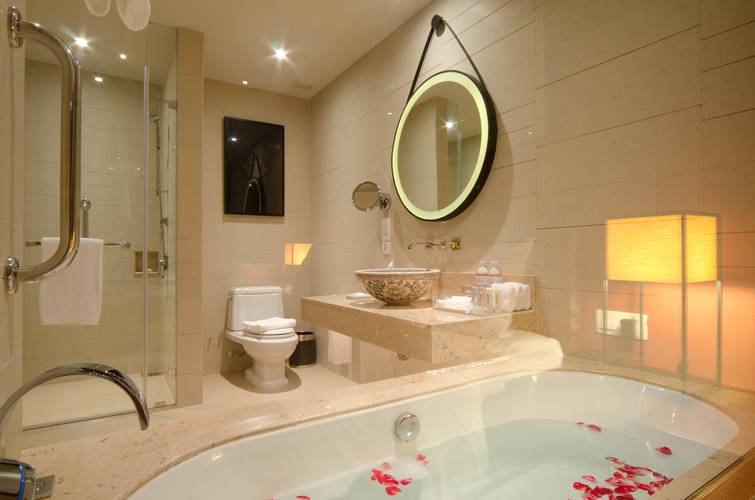 Crowne Plaza Panwa (Ex. Phuket Panwa Beachfront)