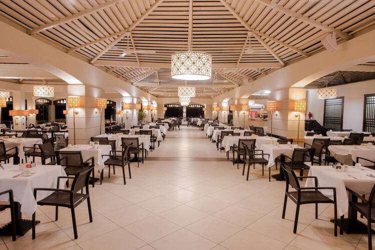 Reef Oasis Beach Resort